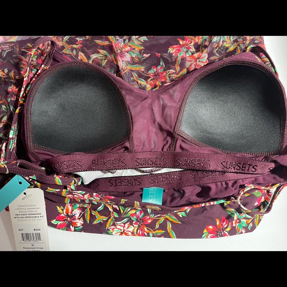 Sunsets Tankini - Picture 7 of 7
